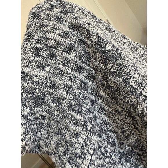 Cat & Jack blue/gray marled hooded sweater top with plaid hood, size 5T - Picture 5 of 5